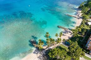 Coral Beach by Blue Sky Luxury