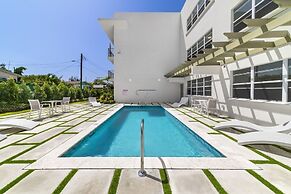 Coral Beach by Blue Sky Luxury