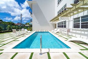 Coral Beach by Blue Sky Luxury