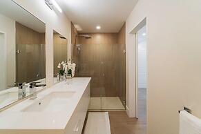 Coral Beach by Blue Sky Luxury