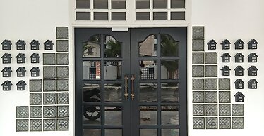 Luna Hotel by Moonknight