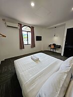 Luna Hotel by Moonknight