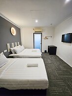 Luna Hotel by Moonknight