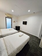 Luna Hotel by Moonknight