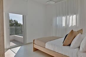 Phaedrus Living: Eolus Residences Aphrodite