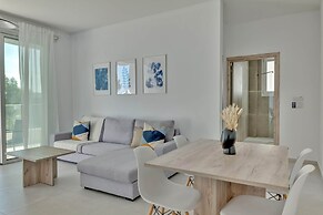 Phaedrus Living: Eolus Residences Aphrodite