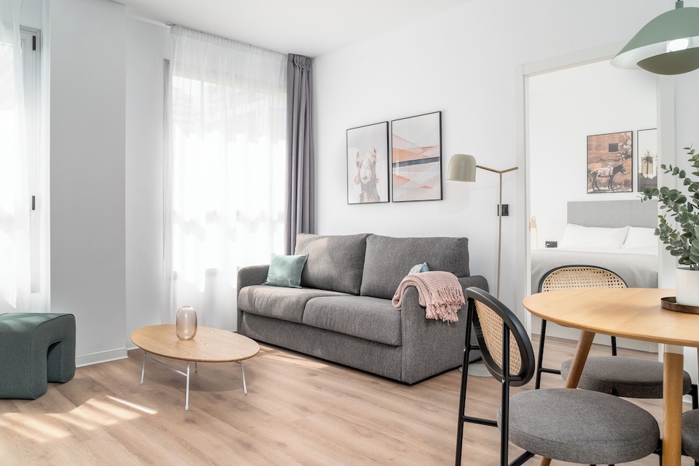 Limehome Valencia Carrer d’Antonio Ferrandis