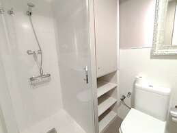 Montserrat Apartments by gaiarooms