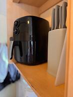 3 Bed Caravan - Sleeps 8 - Pet Friendly, Parking