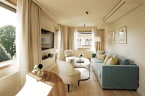 Villa Dahlia