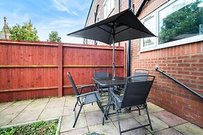Hotel Comforts & Home Conveniences -sleeps 8