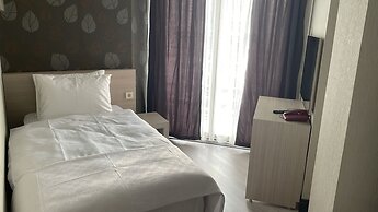 Pacific Hotel