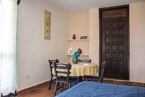 SOLACHE INN