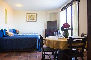 SOLACHE INN