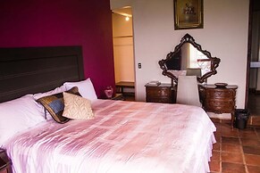 SOLACHE INN