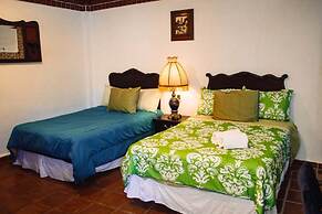 SOLACHE INN