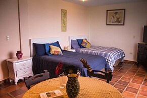 SOLACHE INN