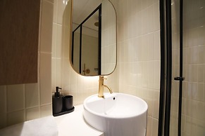 Executive Studio at Upside Living Business Travel Ready