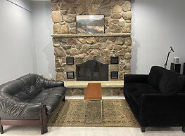 Caledon Manor and Country Inn