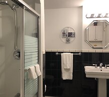 Caledon Manor and Country Inn