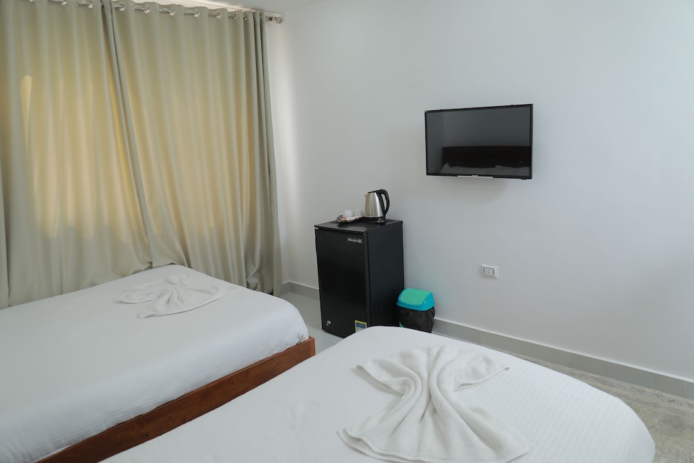 Prince Pyramids Inn
