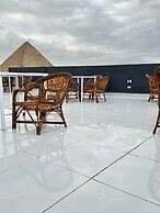 Prince Pyramids Inn