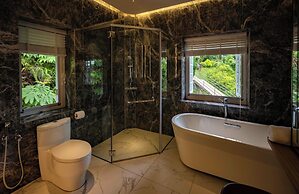 Eythrope Boutique Villa