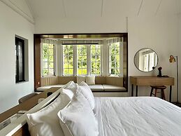Eythrope Boutique Villa