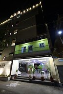 Sri Vi Ka Residency