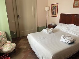 Palazzo Capparucci - Dimora Storica