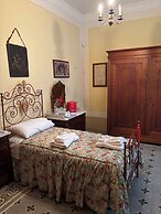 Palazzo Capparucci - Dimora Storica