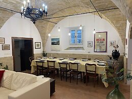 Palazzo Capparucci - Dimora Storica