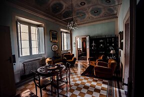 Palazzo Capparucci - Dimora Storica