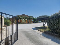 Logis Hôtel le Clos Saint-Loup