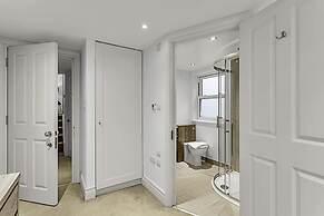 Superb Clapham Duplex