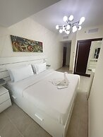 Marina Marvel Room Elite Residences