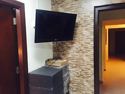 Marina Marvel Room Elite Residences