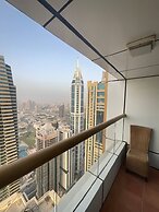 Marina Marvel Room Elite Residences