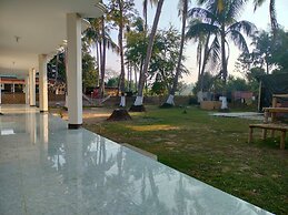Surjasto Resort