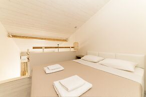 Mystery suites & apartments