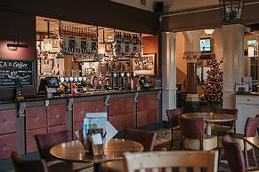 Woodthorpe Hotel