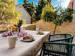 Pinia apartments