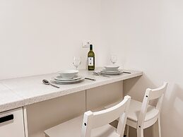 Pinia apartments