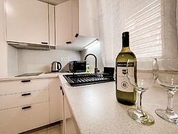 Pinia apartments