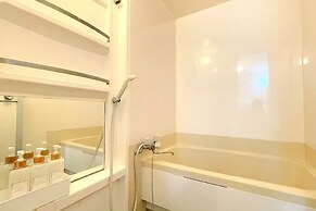 Grand Colbert NANBA 301, 303, 404, 602