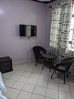 Madola Hotel