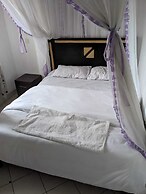 Madola Hotel