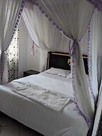 Madola Hotel