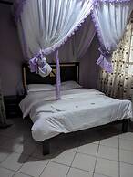 Madola Hotel