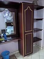 Madola Hotel